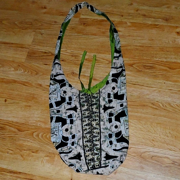 REALLY CUTE BOHO BAG ONE OF A KIND - Picture 2 of 4